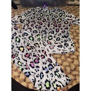 Sugar And Jade Large Girls Pajamas (1C) Colorful Cheetah Print Long Sleeve/pant